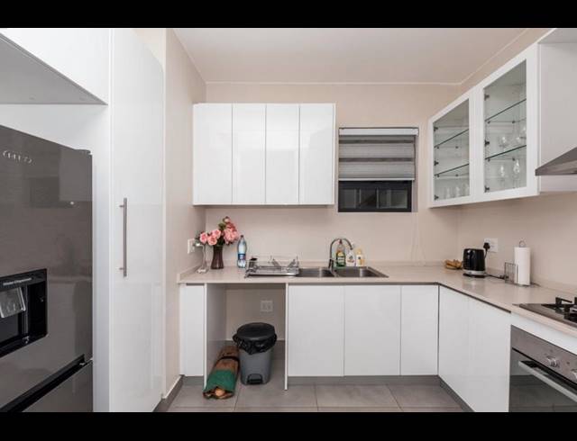 2 BEDROOM COMPLEX FOR SALE IN BEDFORD GARDENS